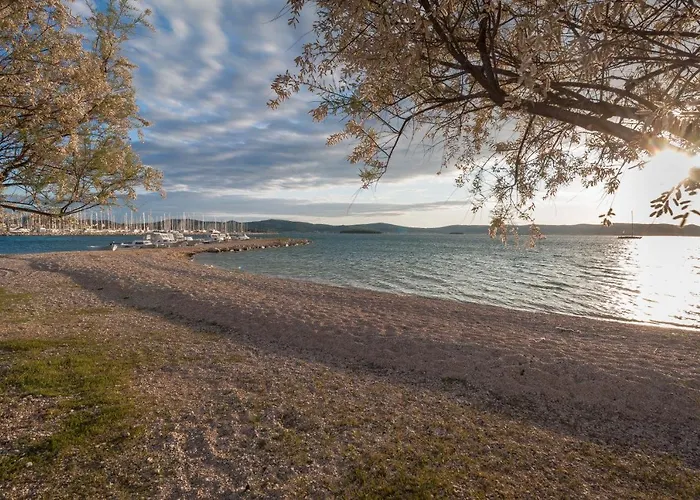 A&j Deluxe Biograd Na Moru