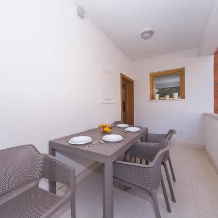 Apartment A&j Deluxe *