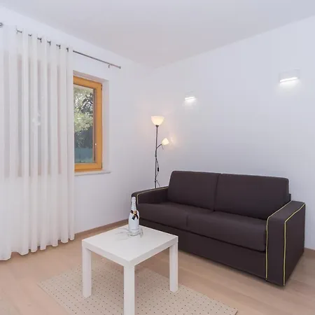 Apartment A&j Deluxe Biograd Na Moru
