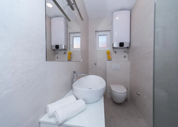 Lejlighed A&j Deluxe Biograd Na Moru
